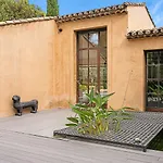 Exclusive Modern In Willa *