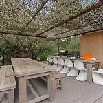 Exclusive Modern In *