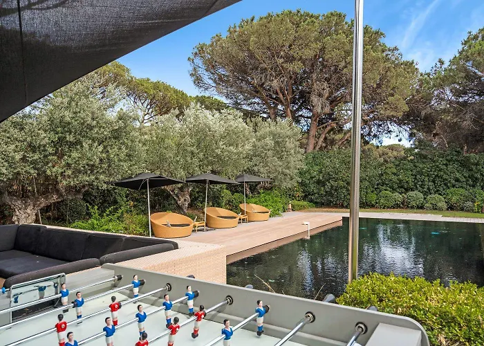 Exclusive Modern In Villa Saint-Tropez