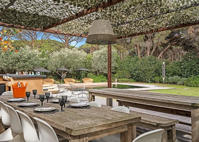 Exclusive Modern In Villa Saint-Tropez