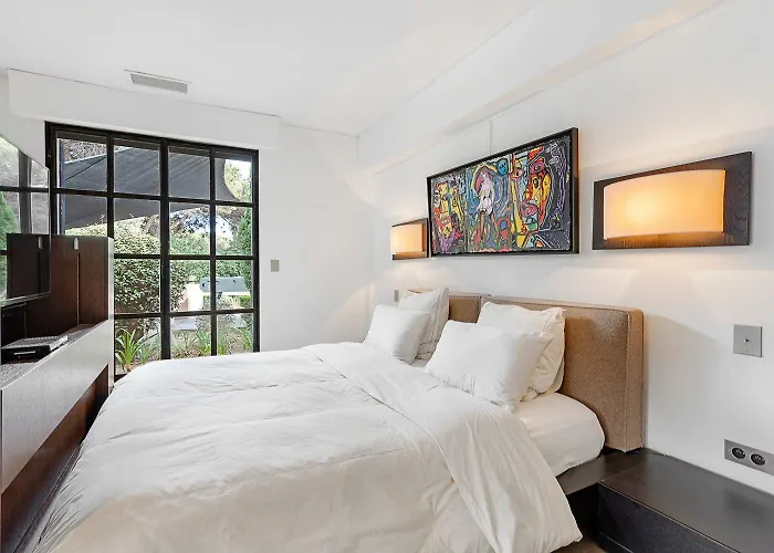 Exclusive Modern In Villa