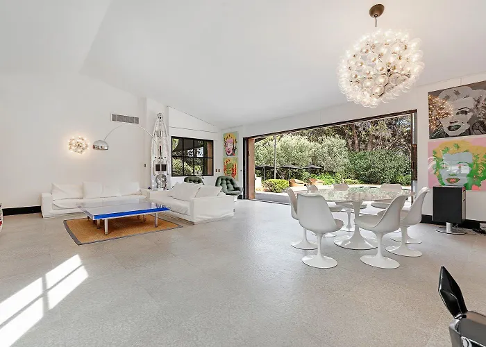 Villa Exclusive Modern In