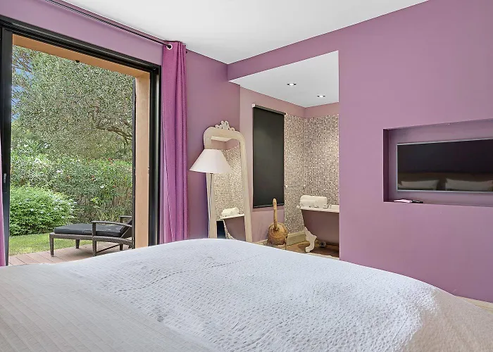 Exclusive Modern In Villa *