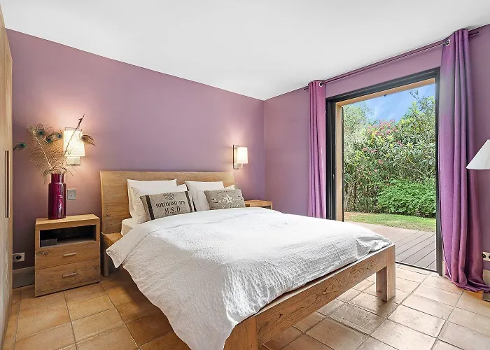 Exclusive Modern In Saint-Tropez